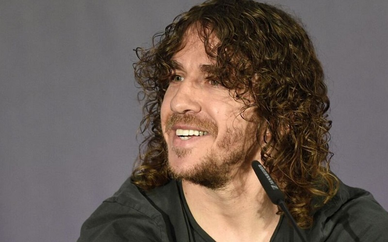Carles Puyol giải nghệ năm 2014