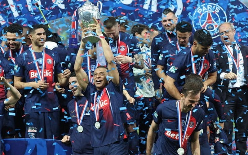 Giành 6 chức vô địch Ligue 1