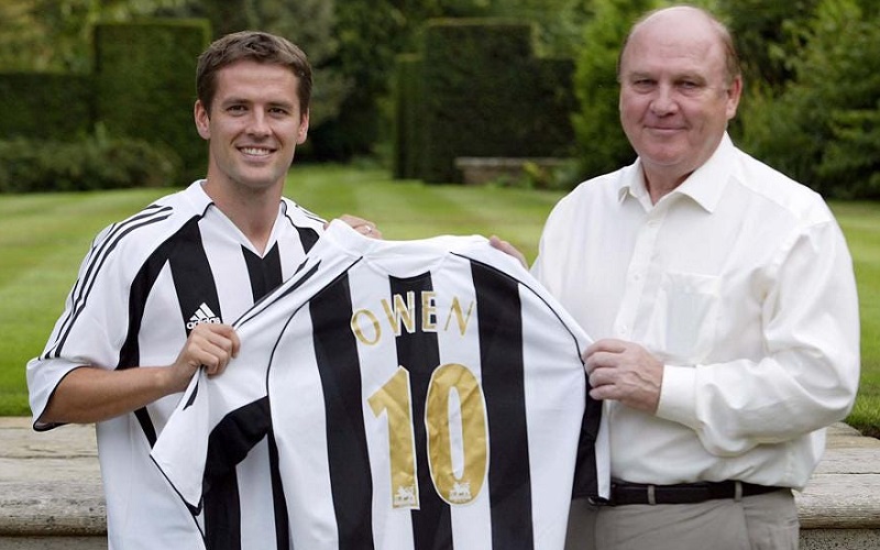 khoác áo Newcastle United với giá kỷ lục CLB 16,8 triệu bảng