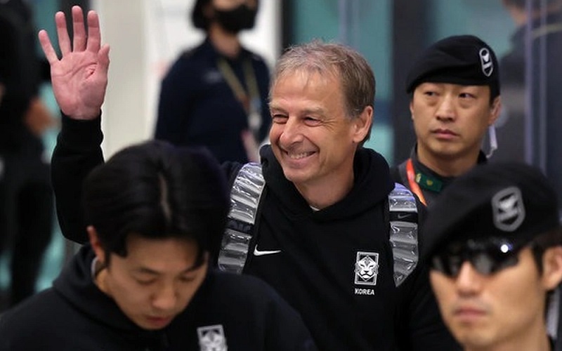 là người đồng sáng lập quỹ từ thiện dành cho trẻ em với tên gọi “ Agapedia”